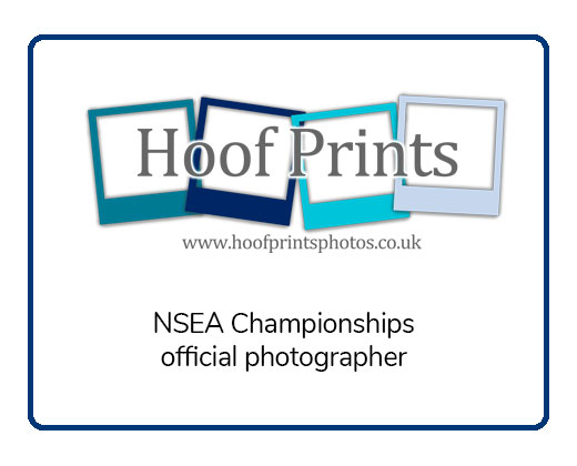 Hoofprints Photos